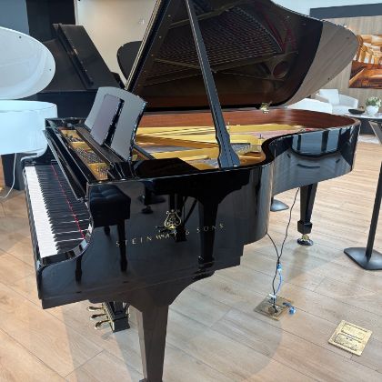 /pianos/used-inventory/used_modelb